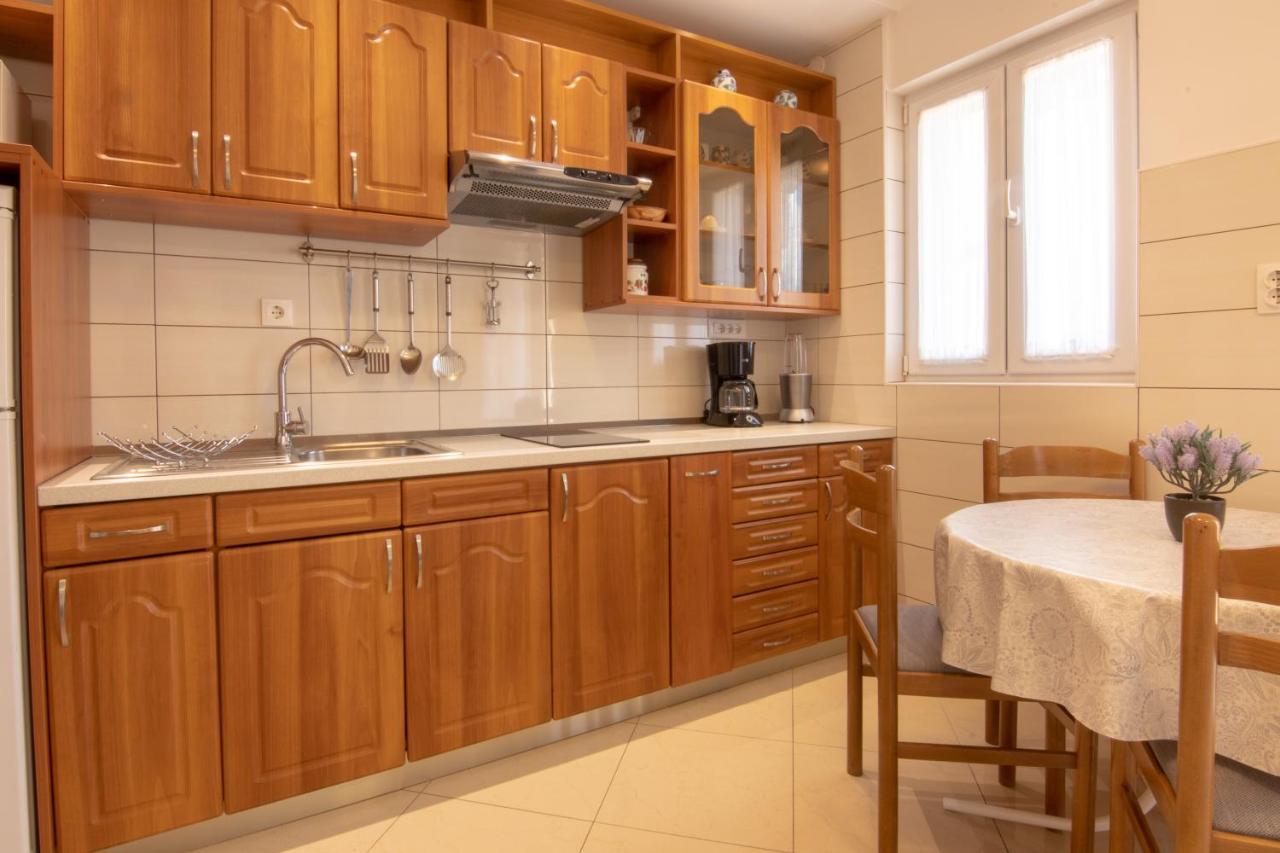Apartments Baskovic Promajna Luaran gambar