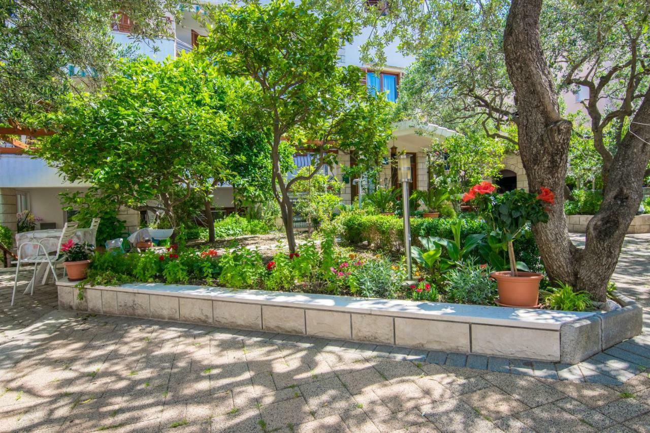 Apartments Baskovic Promajna Luaran gambar
