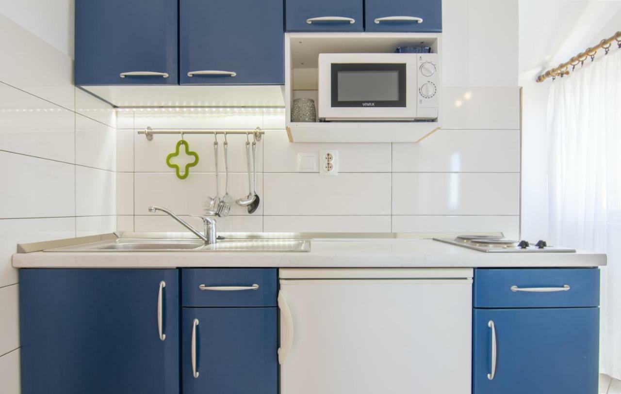 Apartments Baskovic Promajna Luaran gambar